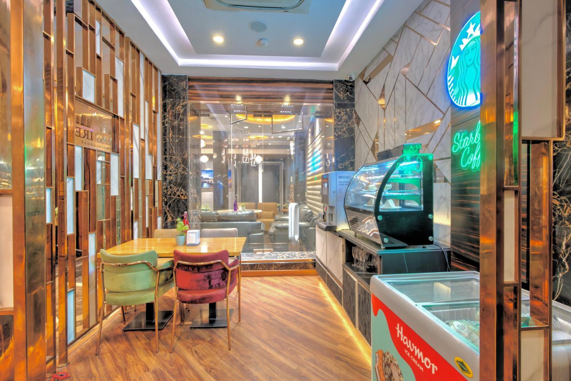 Empire Suites, New Delhi Extérieur photo